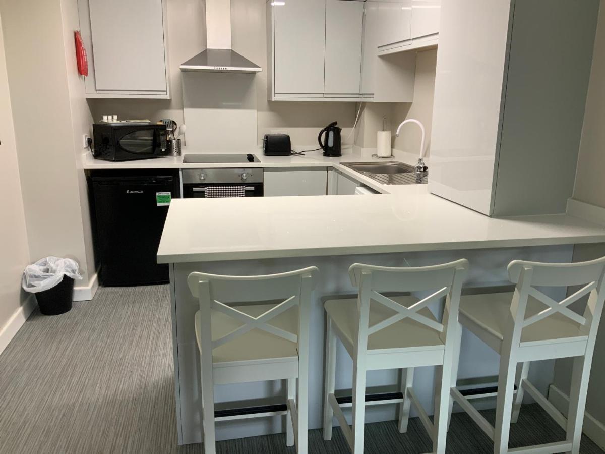 Mays Apartments - 102 Mill Street, Free Parking, 2 Minute Walk To Baltic Market And City Centre - Apartments Sleep 1-10 Guests Liverpool Exteriör bild