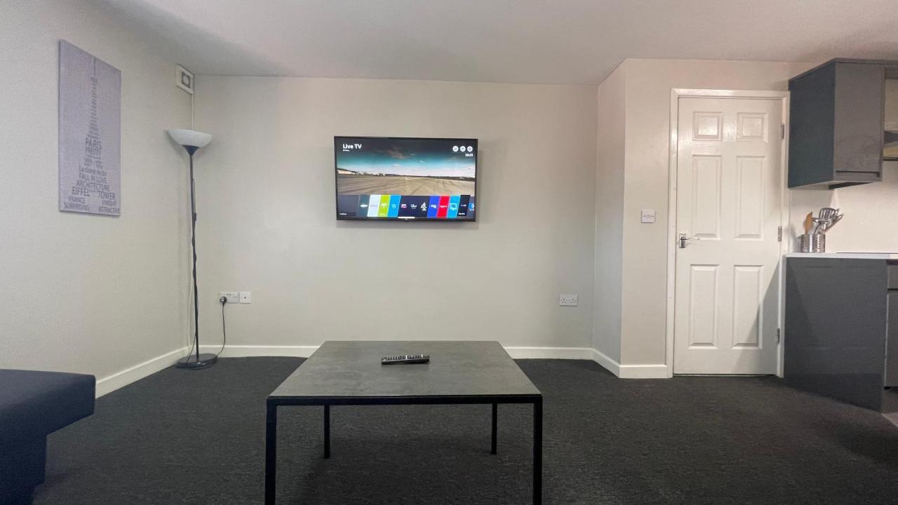 Mays Apartments - 102 Mill Street, Free Parking, 2 Minute Walk To Baltic Market And City Centre - Apartments Sleep 1-10 Guests Liverpool Exteriör bild