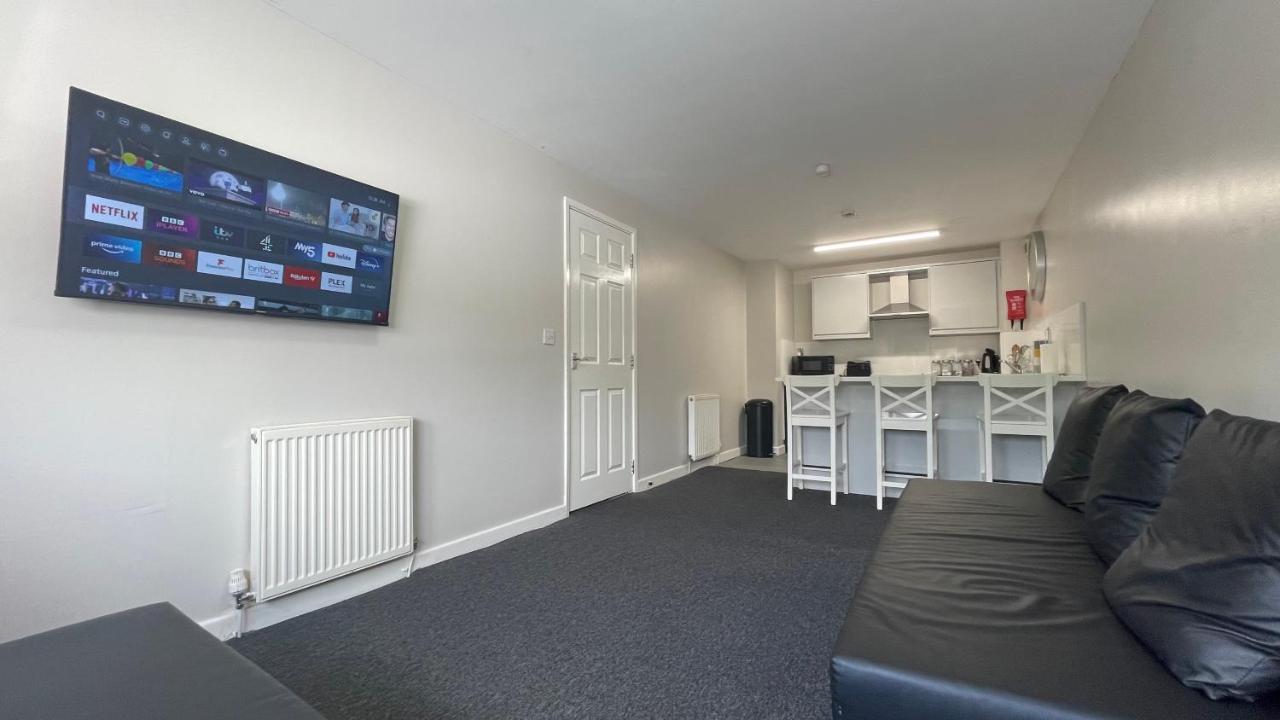 Mays Apartments - 102 Mill Street, Free Parking, 2 Minute Walk To Baltic Market And City Centre - Apartments Sleep 1-10 Guests Liverpool Exteriör bild