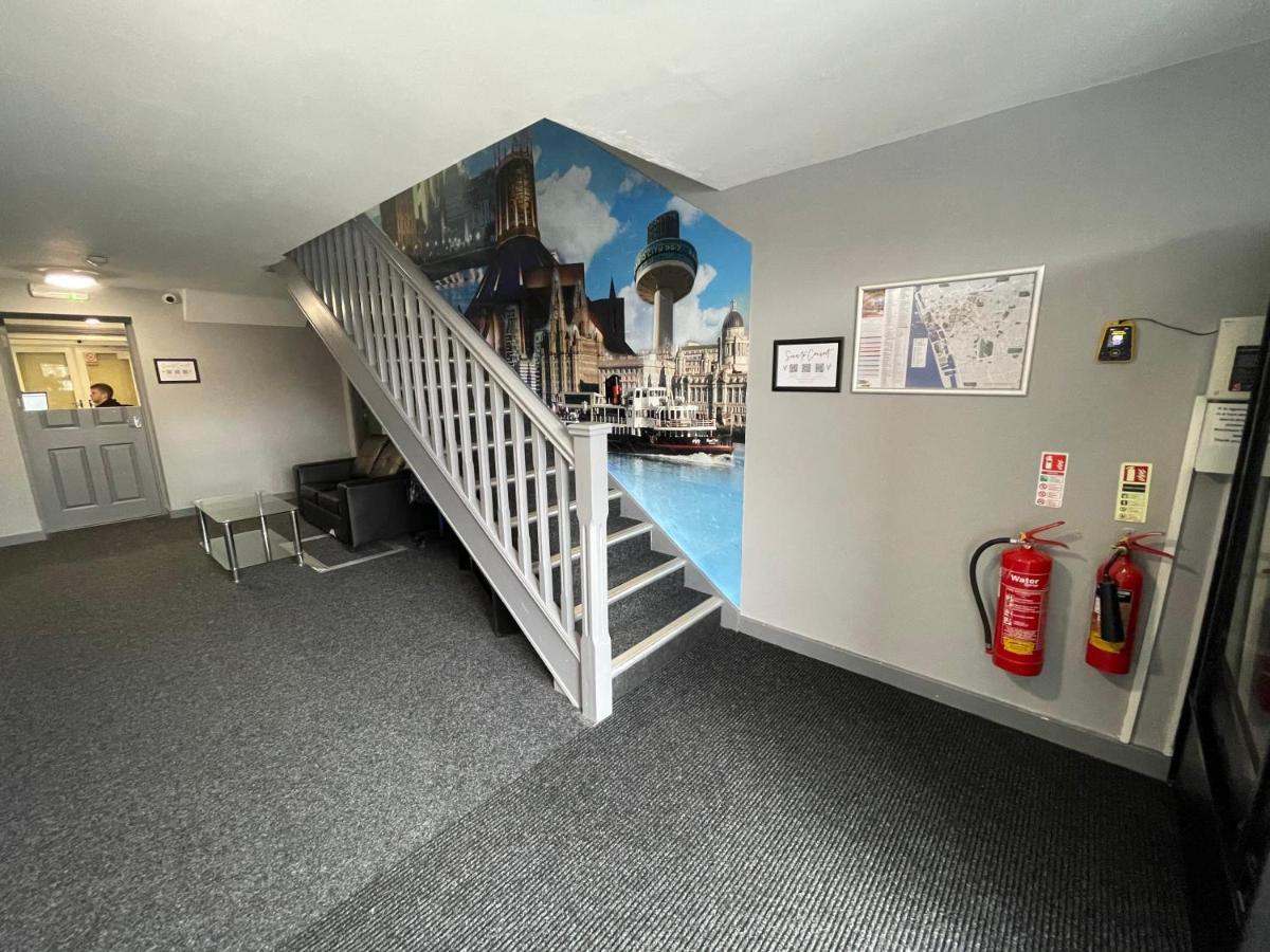 Mays Apartments - 102 Mill Street, Free Parking, 2 Minute Walk To Baltic Market And City Centre - Apartments Sleep 1-10 Guests Liverpool Exteriör bild