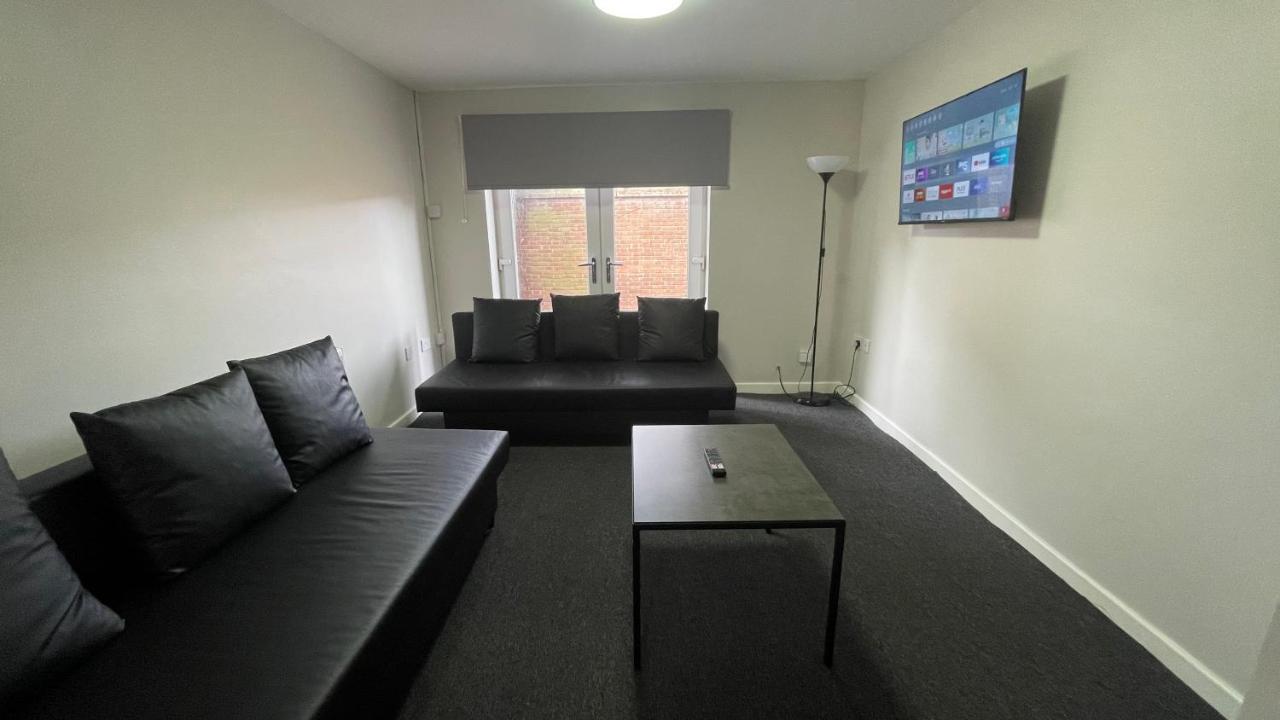 Mays Apartments - 102 Mill Street, Free Parking, 2 Minute Walk To Baltic Market And City Centre - Apartments Sleep 1-10 Guests Liverpool Exteriör bild