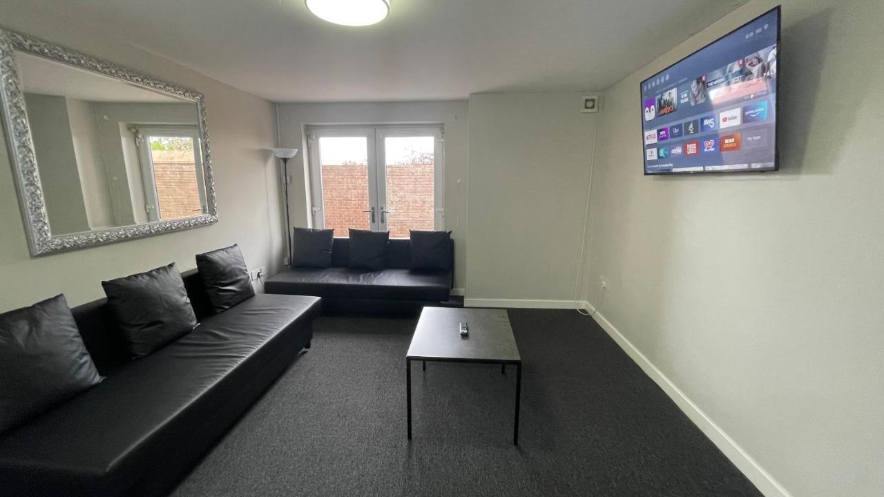 Mays Apartments - 102 Mill Street, Free Parking, 2 Minute Walk To Baltic Market And City Centre - Apartments Sleep 1-10 Guests Liverpool Exteriör bild