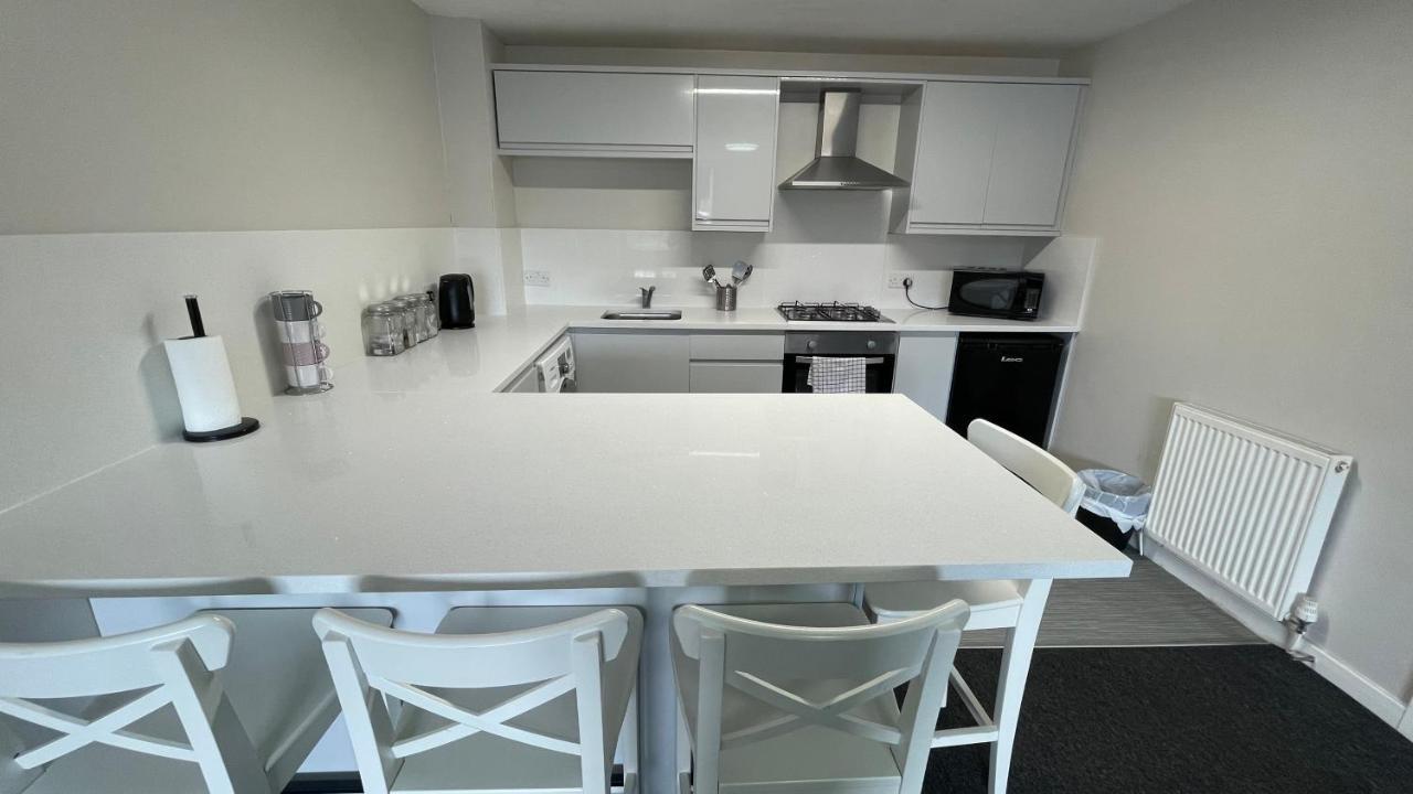 Mays Apartments - 102 Mill Street, Free Parking, 2 Minute Walk To Baltic Market And City Centre - Apartments Sleep 1-10 Guests Liverpool Exteriör bild