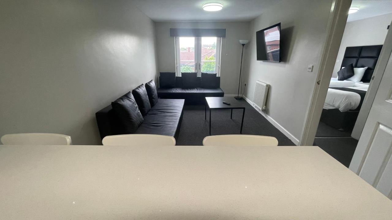Mays Apartments - 102 Mill Street, Free Parking, 2 Minute Walk To Baltic Market And City Centre - Apartments Sleep 1-10 Guests Liverpool Exteriör bild